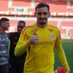 Goleiro Anthoni Internacional: segurança garantida na rodada 6