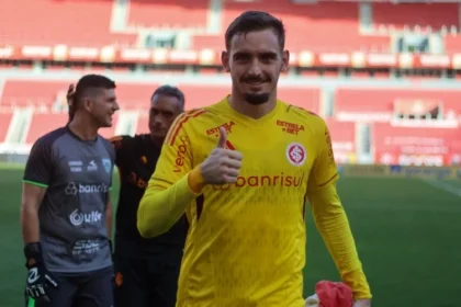 Goleiro Anthoni Internacional: segurança garantida na rodada 6