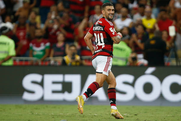 Arrascaeta-Flamengo-aposta-certeira-rodada-15 Aposta Certeira Rodada 15: Kaio Jorge, Arrascaeta e Pedro Henrique