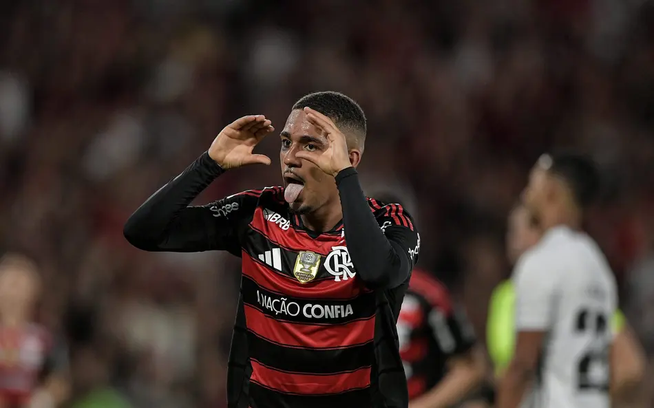 Samuel-Lino-Flamengo-Apostas-Certeiras-Rodada-22 Apostas Certeiras Rodada 22 do Cartola FC 2025