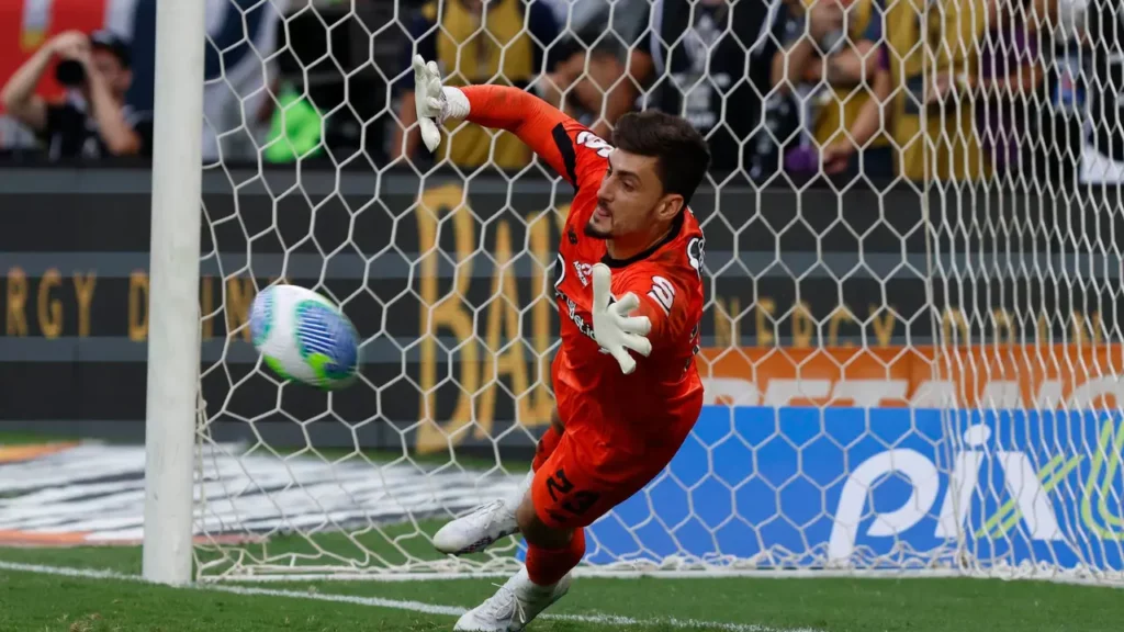 Goleiro-Rafael-no-CartolaNews-rodada-25 Goleiro Rafael no CartolaNews – Rodada 25