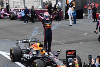 GP do Azerbaijão 2025: vitória de Max Verstappen