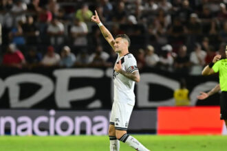 Valorizados Cartola 30ª rodada: Vegetti