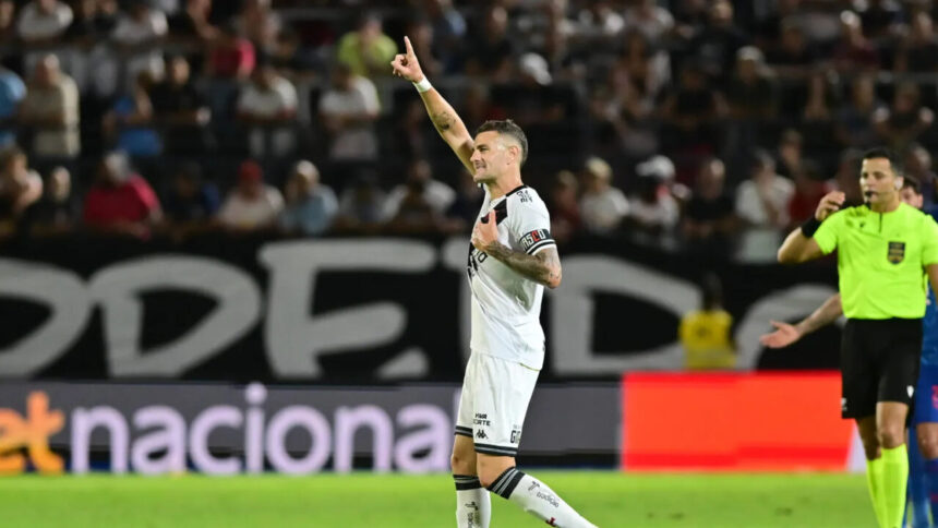 Valorizados Cartola 30ª rodada: Vegetti