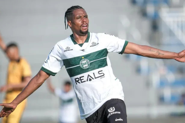 Coritiba-campeao-serie-B-2-25-615x410 Home