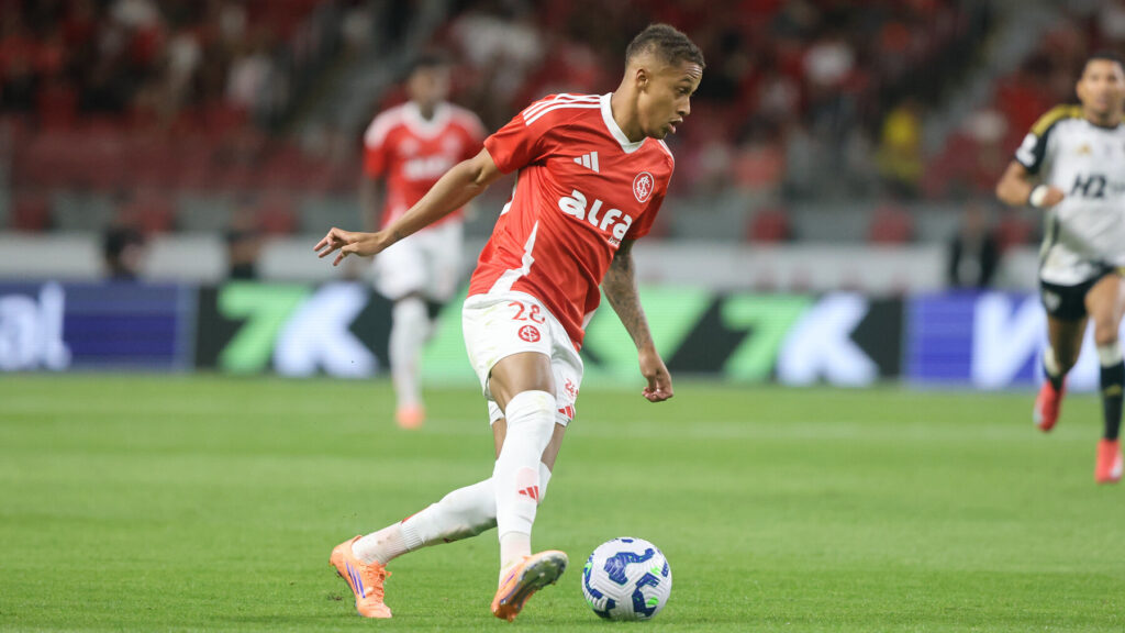 Vitinho-1024x576 Seleção da 33ª Rodada do Cartola FC: Os Melhores Pontuadores da Rodada