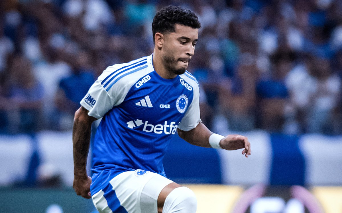 Y2RV2kq7-FotoJet-96 Top 11 Jogadores Mais Valorizados da 32ª Rodada do Cartola FC