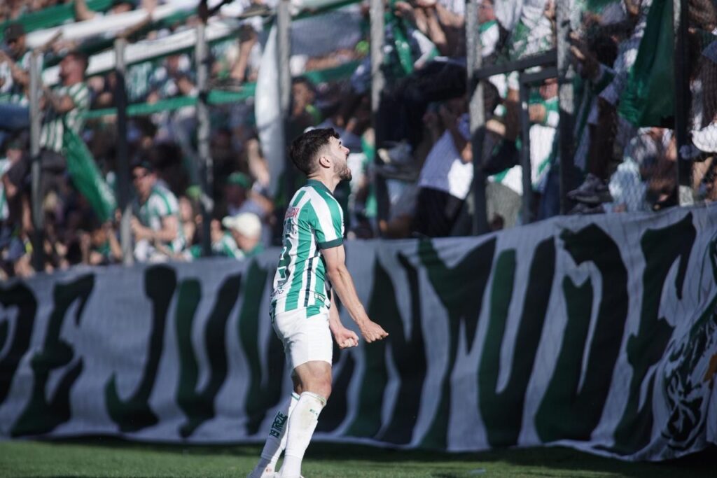 whatsapp-image-2025-11-20-at-17.28.06-1024x683 Seleção da 34ª Rodada do Cartola FC: Os Melhores Pontuadores da Rodada