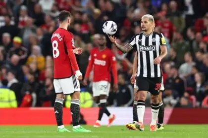 Manchester United x Newcastle - Jogo único do tradiconal Boxing Day da Premier League