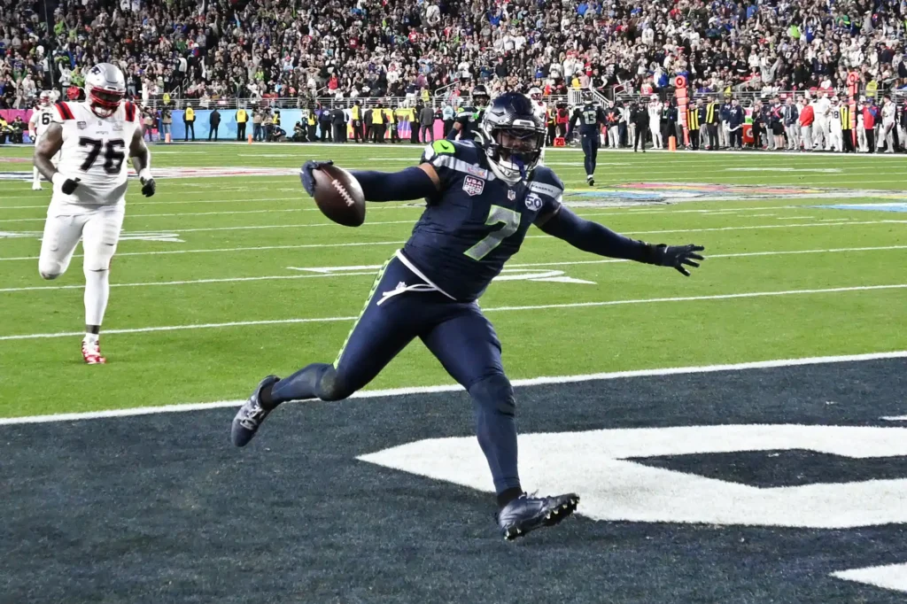 Uchenna-Nwosu-Seattle-Seahawks-Super-Bowl-020826-5834ecee269d4c7b9b474d6ba51805ab-1024x682 Super Bowl LX: Seahawks dominam Patriots, conquistam o 2º título e fazem história no Levi’s Stadium