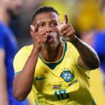 Brasil 3 a 1 Croácia: Danilo