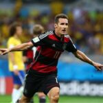 Miroslav Klose comemorando gol na Copa de 2014