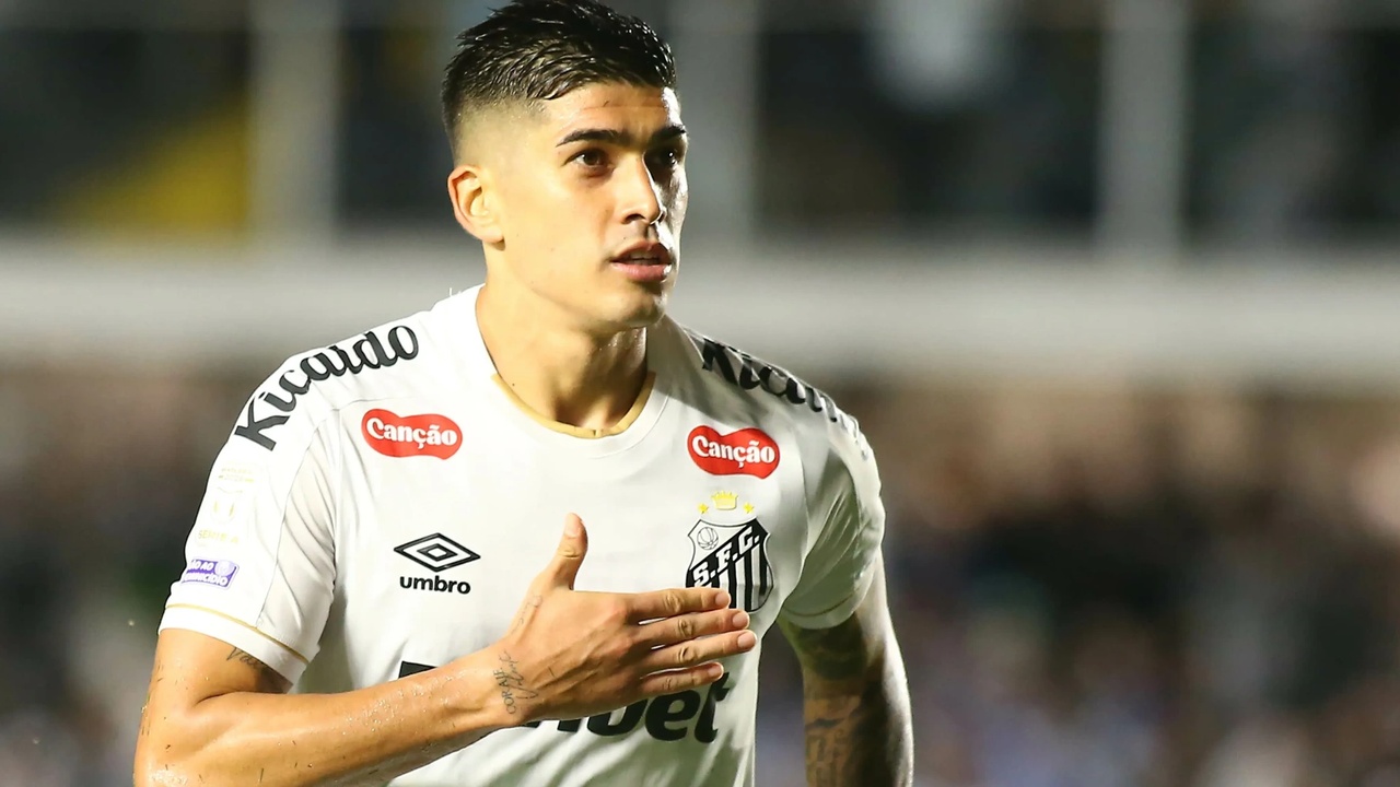 adonis_frias_1280x720 Top 11 Jogadores Mais Valorizados da 15ª Rodada do Cartola FC 2026