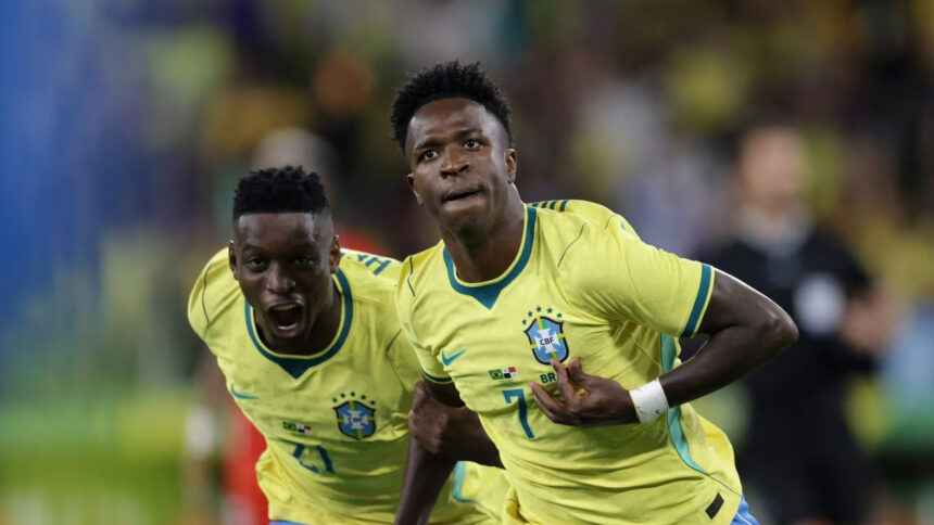 Brasil goleia o Panamá com gol de Vini Jr