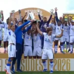 Avaí bate Chapecoense