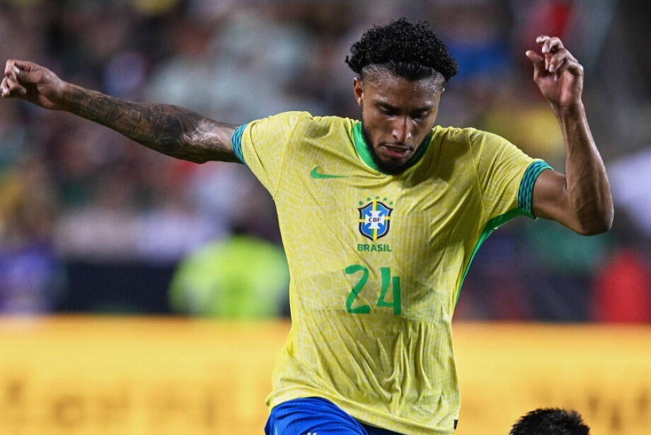 Edeson-Selecao-Brasileira Wesley é cortado da Seleção antes da Copa, e Éderson é chamado por Ancelotti