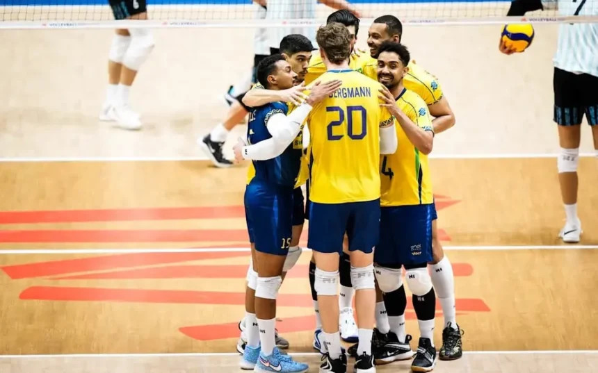 Seleção Brasileira comemorando ponto decisivo