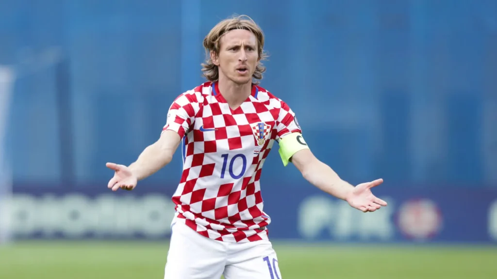 Modric-sozinho-no-gramado-com-a-camisa-da-Croacia-1024x576 Última Copa dos ídolos: The Last Dance da Copa