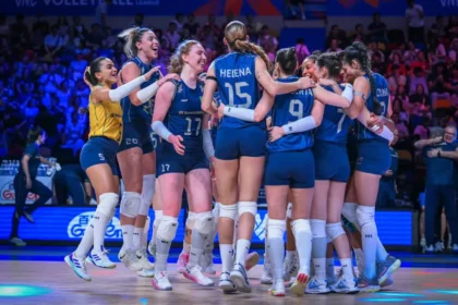 Brasil na semifinal da VNL após vitória contra o Japão.