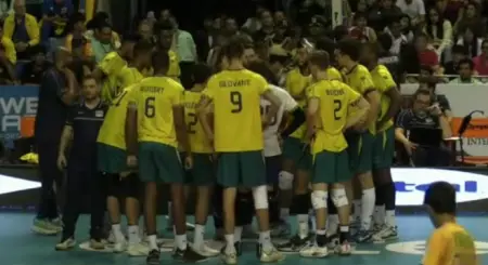 Brasil-na-Copa-Sul-Americana-perde-final-para-Argentina-por-3-sets-a-2 Home_2