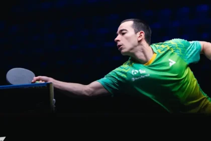 Hugo-Calderano-durante-uma-partida-no-Smash-da-Europa-420x280 Home