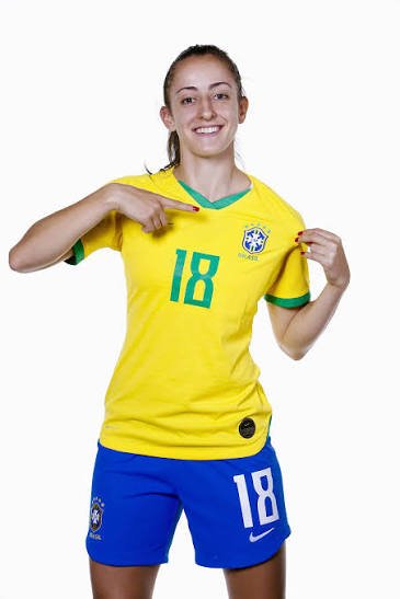 Luana-Bertolucci-Paixao Seleção Feminina