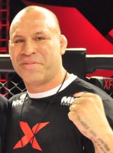 Wanderlei_Silva_-_Franz_no_MMA_28cropped29-222x300 MMA