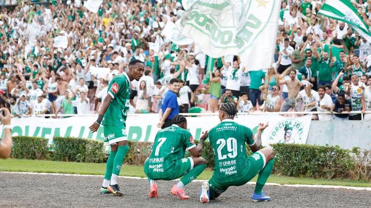 Uberlândia vence o ASA por 3 a 1 no agregado da final da Série D.