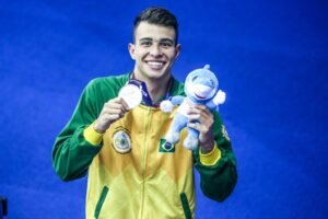 Pedro Spajari, nadador brasileiro