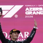 George Russell comemora vitória no GP do Azerbaijão 2026