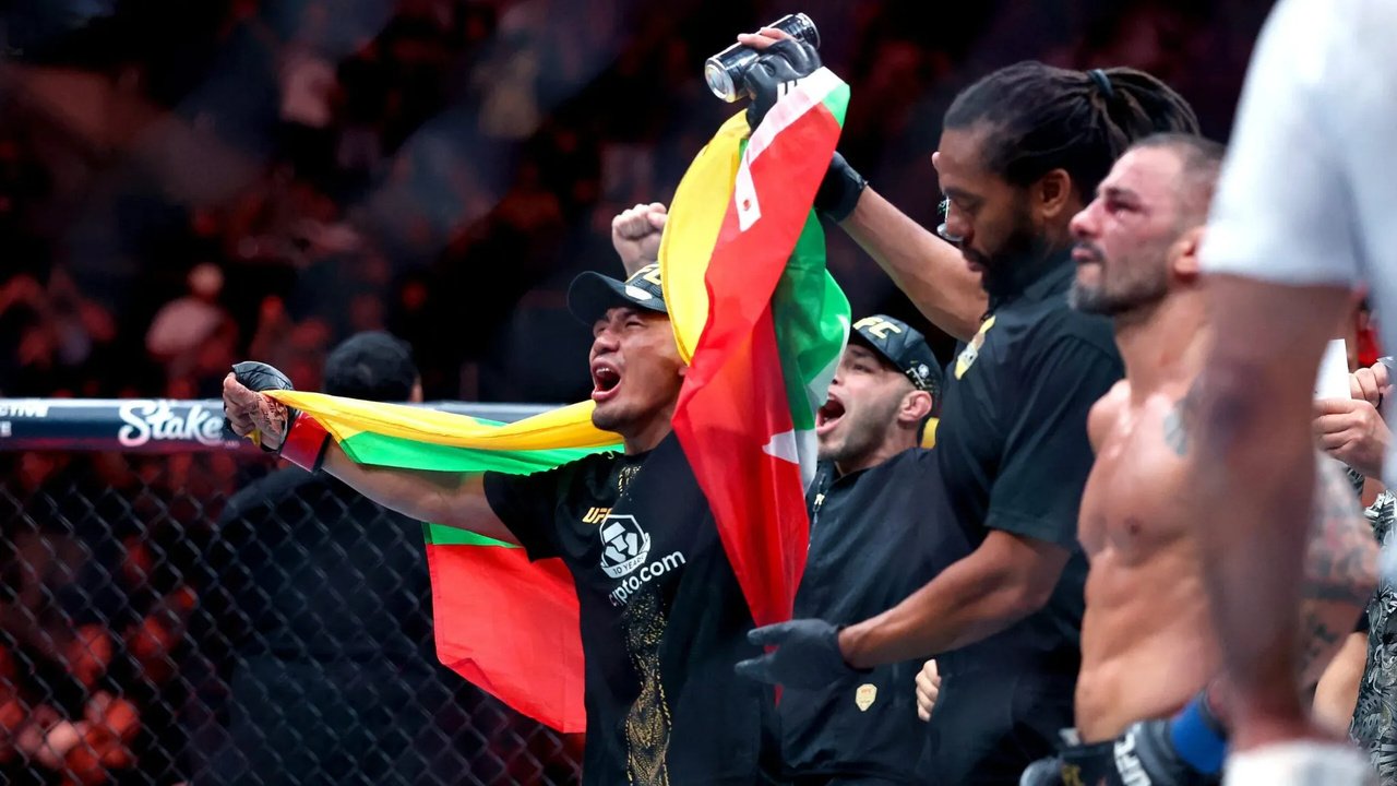 Joshua Van comemora o resultado no UFC 331