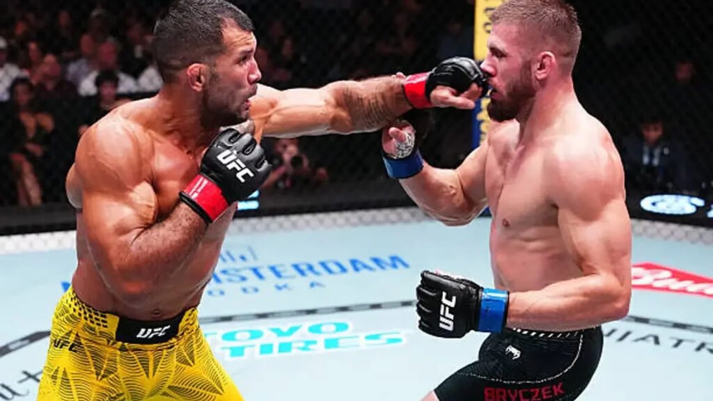 Rodolfo Vieira vence Robert Bryczek no card preliminar do UFC Vegas 121