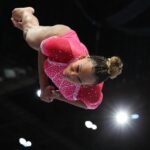 Rebeca Andrade Mundial 2026 lidera classificatória do salto com média de 14,533 pontos